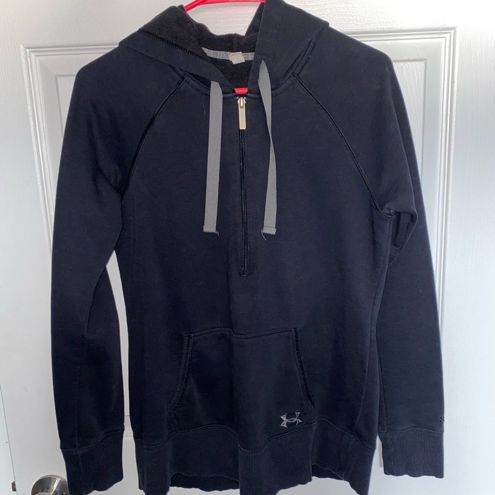Medium mens Under Armour quarter zip hoodie